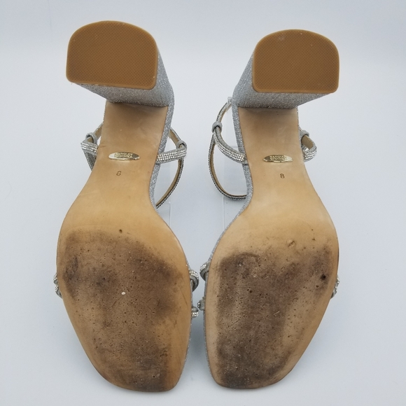 Badgley Mischka Firey Bejeweled Block Heel Sandals, Silver Glitter, Women's Sz 8 - Picture 14 of 16